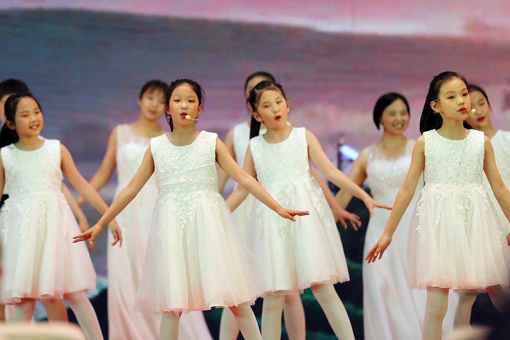 A choral and dance performance brings World Environment Day celebrations to a close.