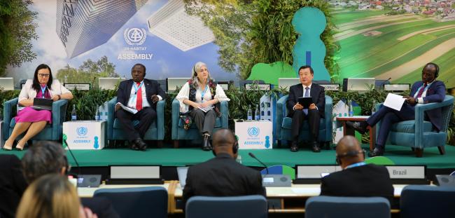 From L-R: Malgorzata Jarosinska-Jedynak, Secretary of State, Ministry of Funds and Regional Policy, Poland; Richard Chimwendo Banda, Minister for Local Government, Unity, and Culture, Malawi; Catalina Velasco Campuzano, Minister for Housing, City and Territory, Colombia; and Ni Hong, Minister of Housing and Urban-Rural Development, China