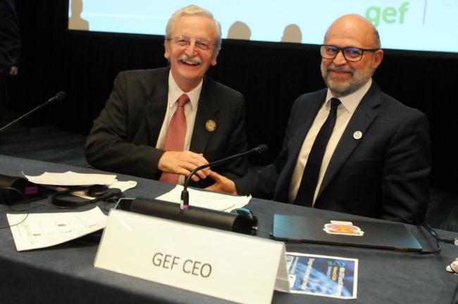 William Ehlers, GEF Council Secretary, and Carlos Manuel Rodríguez, GEF CEO and Council Co-Chairperson