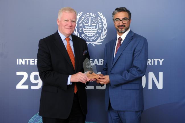 Michael Lodge, ISA Secretary-General, and Mayank Joshi, India