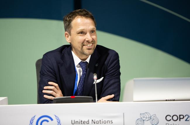 Bernd Hackmann, UNFCCC Secretariat - Long-term Strategies and financing energy transition - 16Nov2024